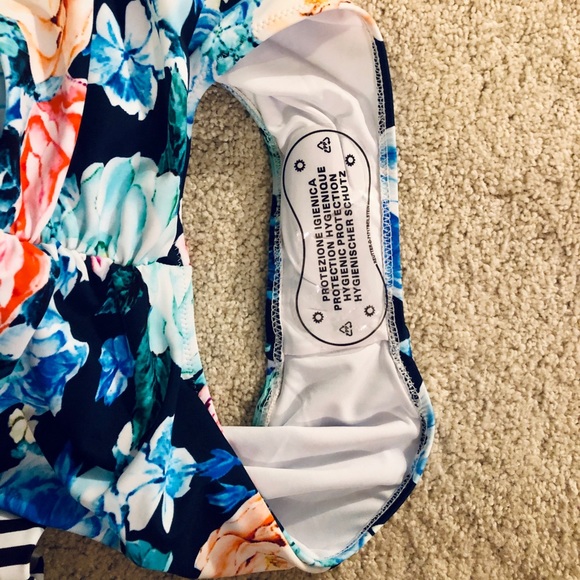 Cupshe Floral Stripe Halter One Piece Swimsuit - Picture 4 of 10